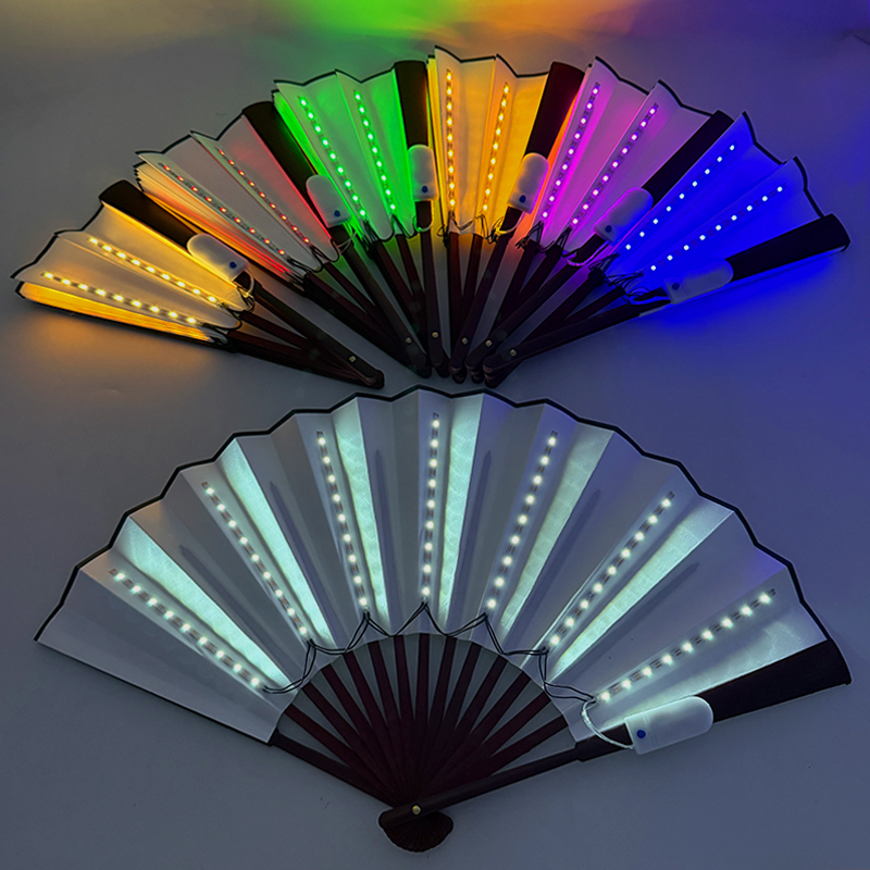 13インチ LED点滅ハンドフォールディングファン ダンシン - Decor Lighting Fans のレビューと価格